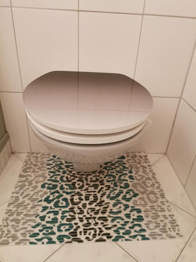 Rivulet 2 Bedroom Apartment バーデン＝バーデン エクステリア 写真